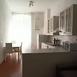 Spezialhouse * La Spezia