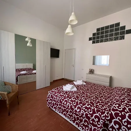 Spezialhouse - Centro Storico & Cinque Terre Apartment La Spezia